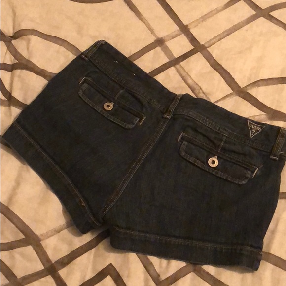 Guess Jeans shorts size 28 - Picture 2 of 6